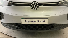 Volkswagen ID.4 109kW Life Pure 52kWh 5dr Auto [110kW Ch] Electric Estate